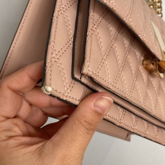 Aldo Pink Quilted Faux Leather Purse With Gold Hardware - Picture 10 of 15